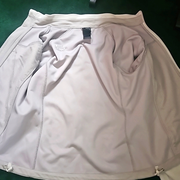 The North Face Women's White Full Zip Windwall Fleece Jacket w Zip Pockets - Picture 5 of 7